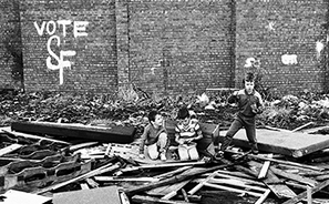 The Troubles in Belfast : Northern Ireland : Personal Photo Projects : Photos : Richard Moore : Photographer